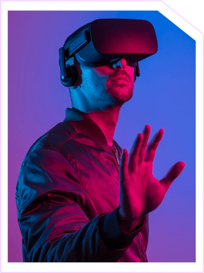 Exploring an immersive experience with a virtual reality headset
